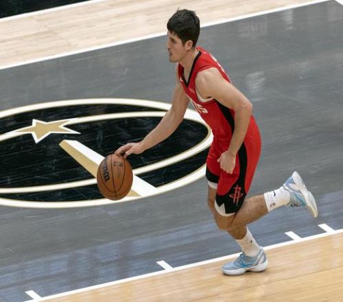 莫德裏奇在,皇馬效力時,穿過的球衣,开云体育,开云体育官网,开云体育app,开云体育app下载